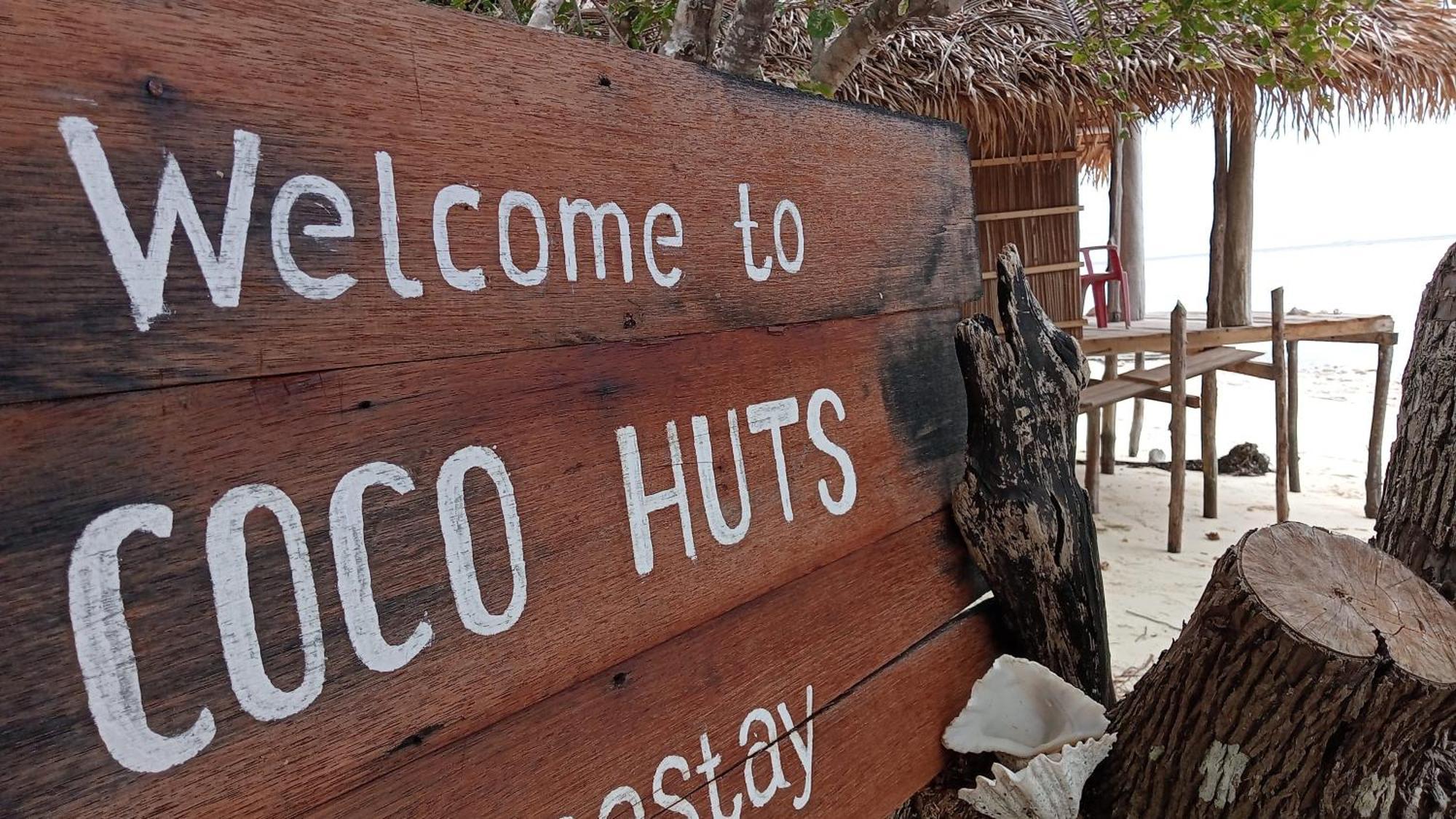 Coco Huts Guest House Waisai Bilik gambar